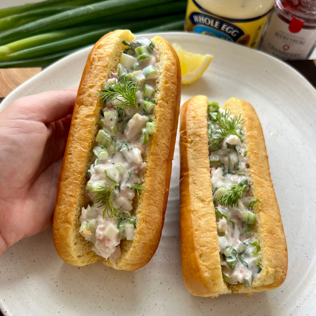 CHRISTMAS LOBSTER ROLLS - CRANBERRY MAYO